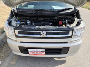 Fresh Import 2025
HYBRID FX EDITION
4 Auction Grade and Auction Sheet Attached For Satisfaction And Verification
2022 Model
Shiny Silver Colour
Cruise Control
Safety Sense
No.1 Japan Quality
SD Navigation
Back Camera
Auto AC Push Panel
Halogen Head Lump
Abs Braking System
Genuine Verifiable Auction Sheet
Retractable Side Mirrors With Indicators
All Power Windows
Runs & Drives Great
Engine In Clean & Good Condition
Clean Interior & Exterior
Drive Type: FF
Eco Idle Technology
Sofa Seats
Heated Seats
Power Steering
Power Windows
Power Side Mirrors
Glass With Ultra-violet Filter (UV Cut)
Digital Climate Control Air Conditioner & Heater
Steering: Power Assist Equipped Rack & Pinion
Suspension: Mcpherson Strut Type Coil Spring
Drivers Airbag
Passenger Airbag
Rear Wiper
Good Fuel Economy
Dual SRS Air Bag
High Quality Luxury Hatchback
Brand New Tyres
Anti-lock Brakes
Remote Keyless Entry