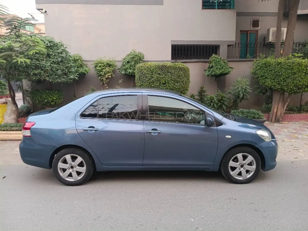 Toyota Belta 2006 for Sale in Lahore Image-1