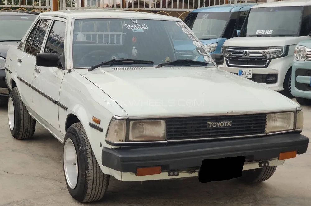 Toyota Corolla 1982 for Sale in Mardan Image-1