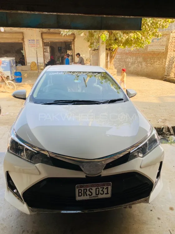 Toyota Corolla 2020 for Sale in Larkana Image-1