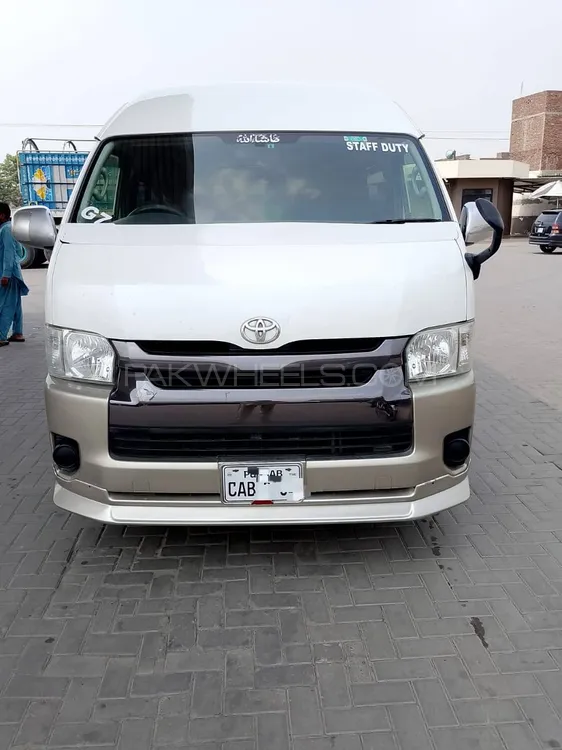 Toyota Hiace 2016 for Sale in Lahore Image-1