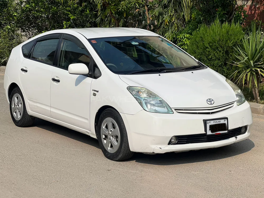 Toyota Prius 2011 for Sale in Rawalpindi Image-1