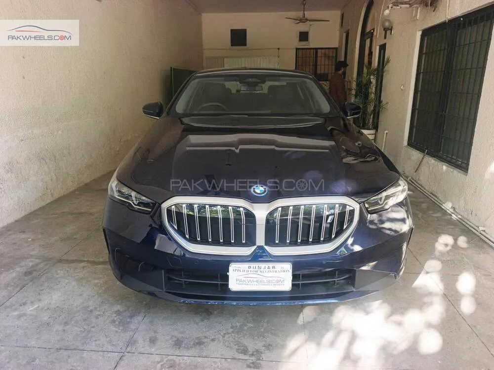 BMW i5 2024 for Sale in Lahore Image-1