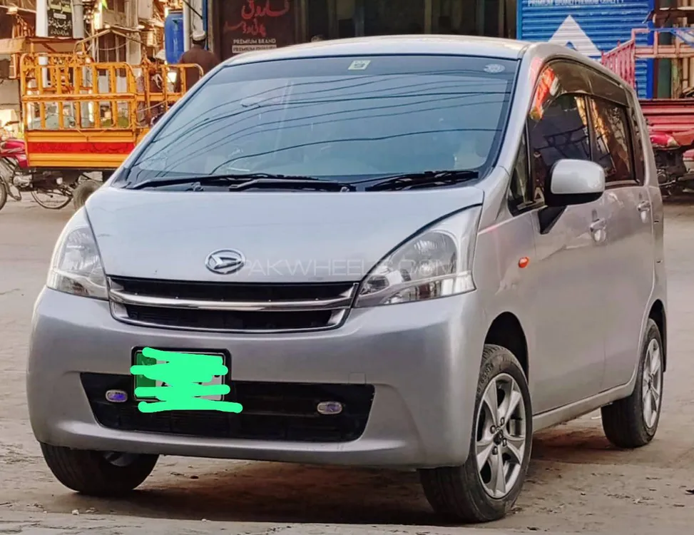 Daihatsu Move 2011 for Sale in Sialkot Image-1