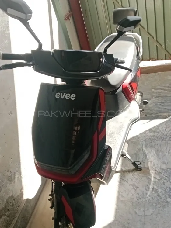 Evee Gen-Z 2025 for Sale Image-1