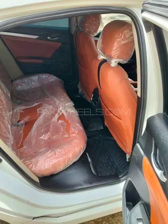 Honda Civic 2017 for Sale in Chichawatni Image-1