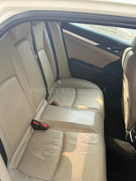 Honda Civic 2018 for Sale in Lahore Image-1