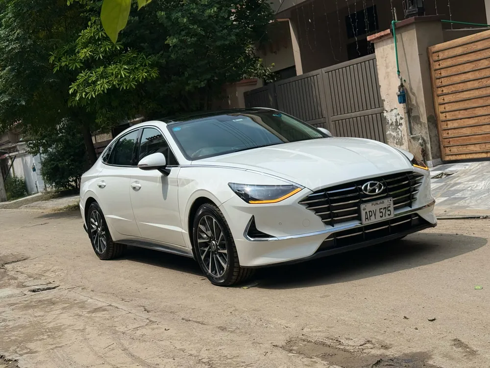 Hyundai Sonata 2023 for Sale in Lahore Image-1