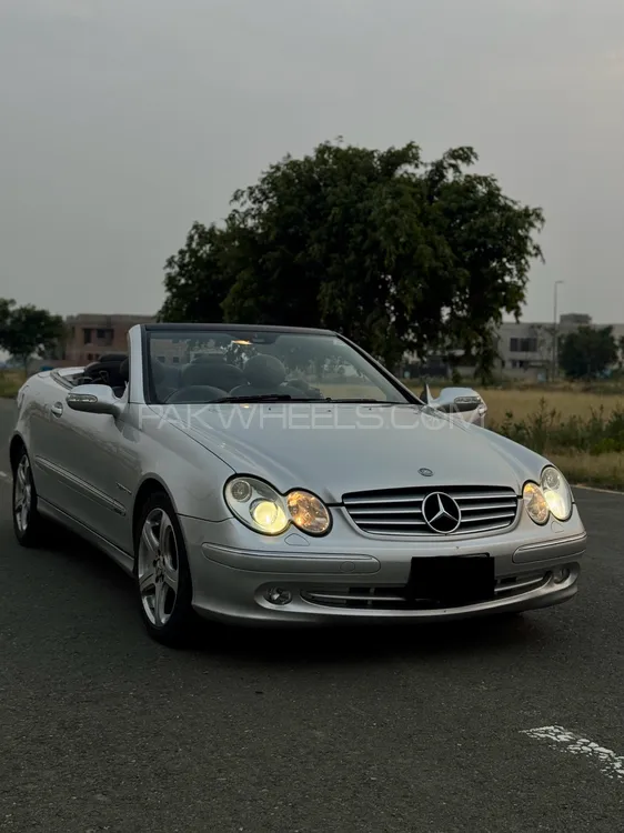 Mercedes Benz CLK Class 2004 for Sale in Lahore Image-1