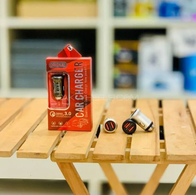 Metal Body Mini Dual Port Fast Charging Smart Car Charger Image-1