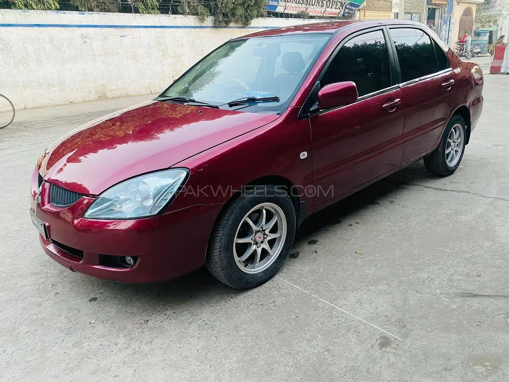 Mitsubishi Lancer 2004 for Sale in Lahore Image-1