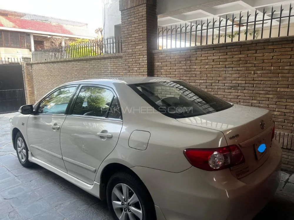 Toyota Corolla 2013 for Sale in Islamabad Image-1
