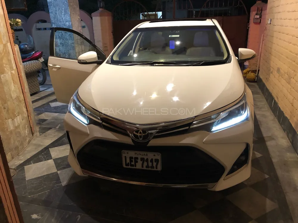 Toyota Corolla 2018 for Sale in Lahore Image-1