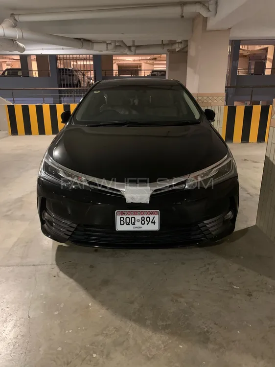 Toyota Corolla 2018 for Sale in Karachi Image-1