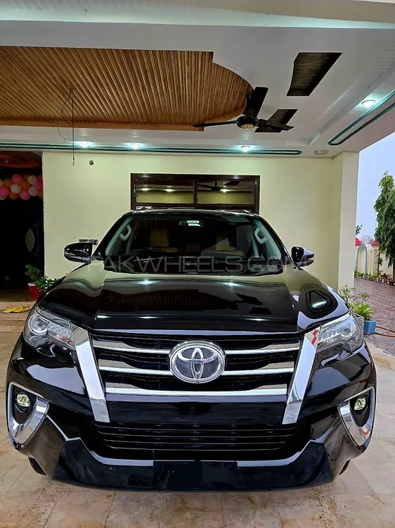 Toyota Fortuner 2020 for Sale in Gujrat Image-1