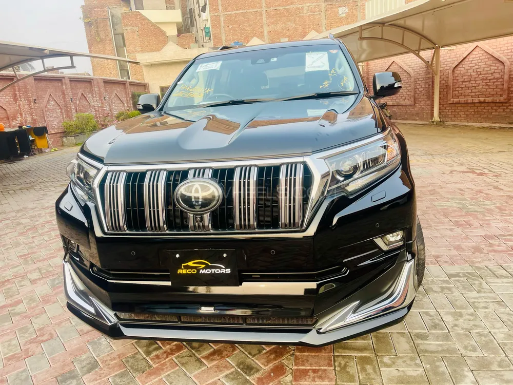 Toyota Prado 2018 for Sale in Jhelum Image-1