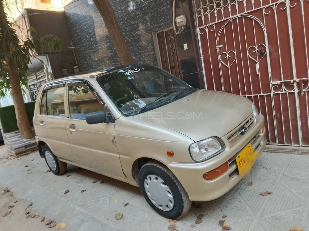 Daihatsu Cuore 2010 for Sale in Karachi Image-1