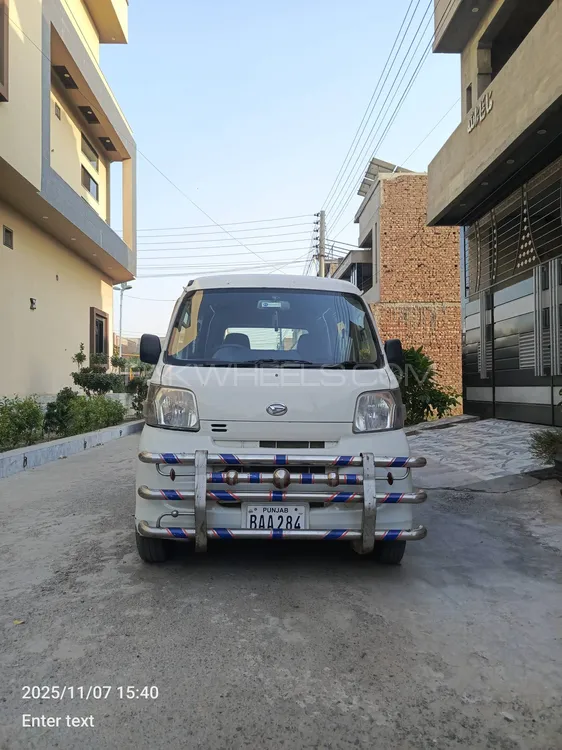 Daihatsu Hijet 2010 for Sale in Faisalabad Image-1
