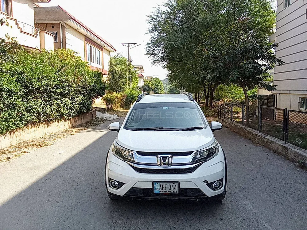 Honda BR-V 2018 for Sale in Islamabad Image-1