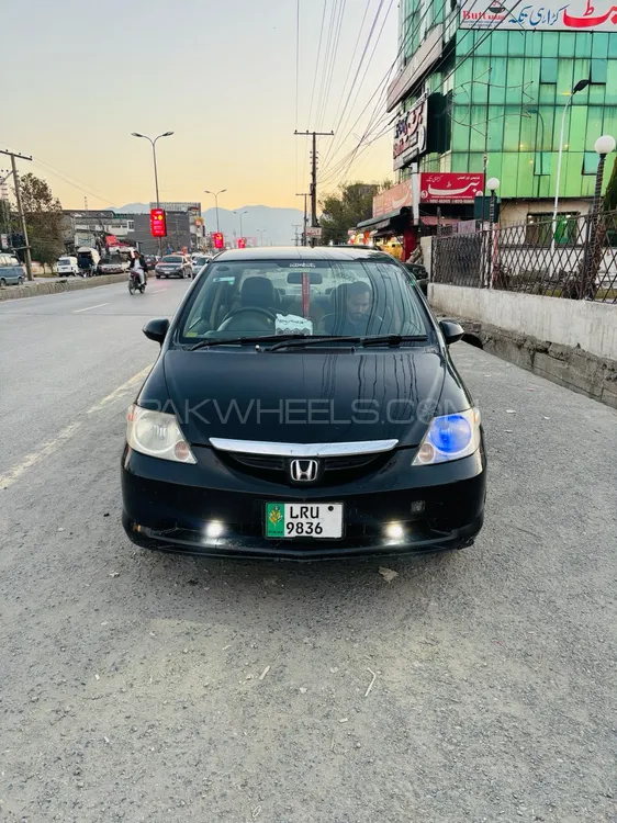 Honda City 2004 for Sale in Abbottabad Image-1