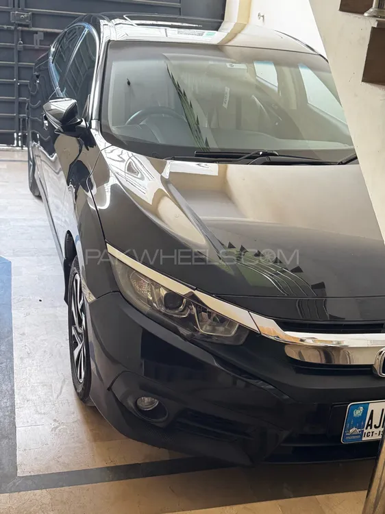 Honda Civic 2018 for Sale in Chichawatni Image-1