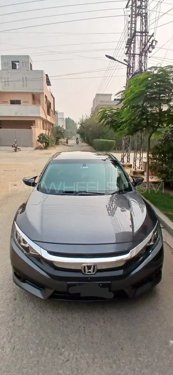 Honda Civic 2016 for Sale in Multan Image-1