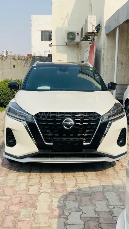 Nissan Kicks 2020 for Sale in Faisalabad Image-1
