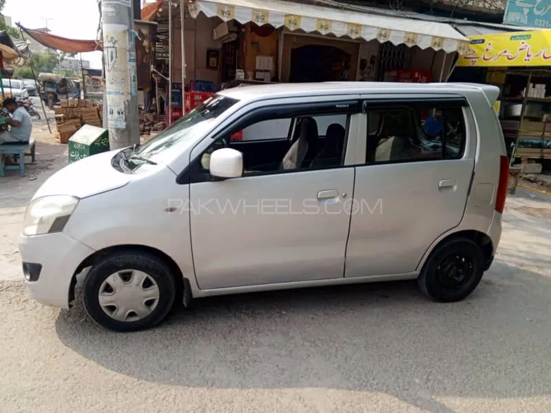 Suzuki Wagon R 2016 for Sale in Faisalabad Image-1