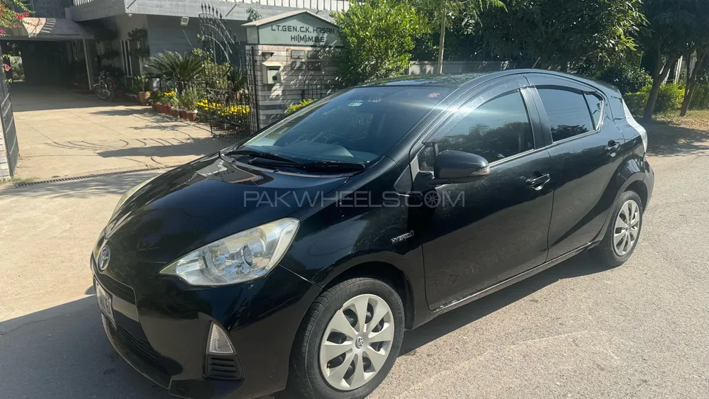 Toyota Aqua 2014 for Sale in Islamabad Image-1