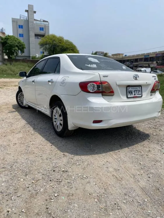 Toyota Corolla 2011 for Sale in Islamabad Image-1
