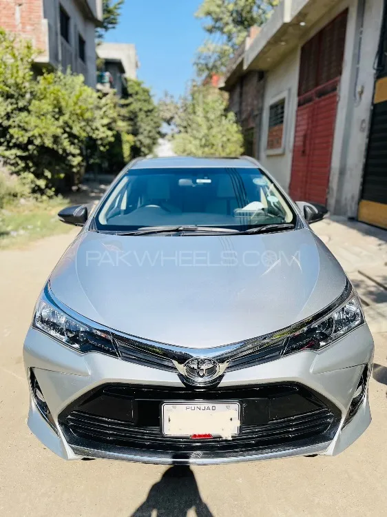 Toyota Corolla 2015 for Sale in Gujranwala Image-1