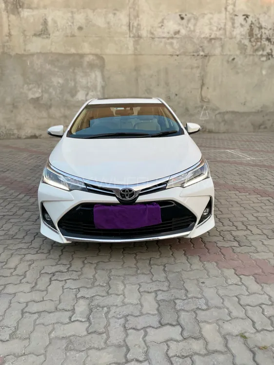 Toyota Corolla 2023 for Sale in Sialkot Image-1
