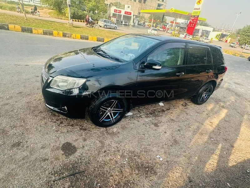 Toyota Corolla Fielder 2012 for Sale in Islamabad Image-1