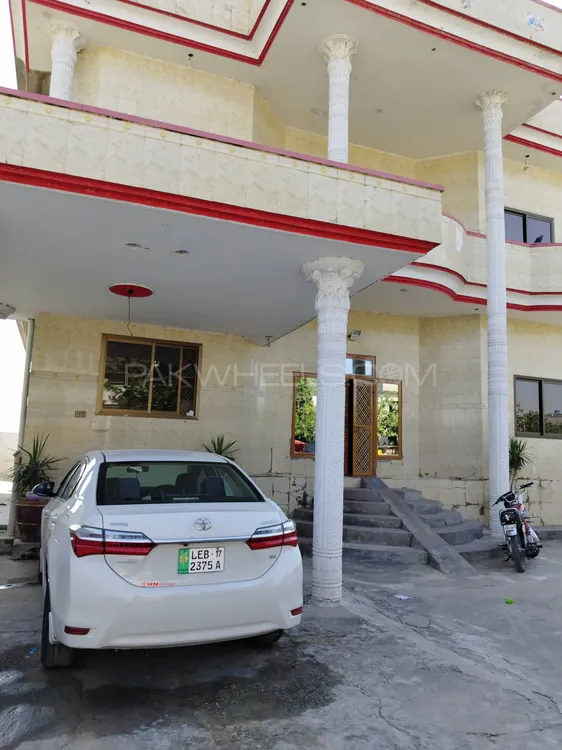 Toyota Corolla 2017 for Sale in Jalalpur Jattan Image-1