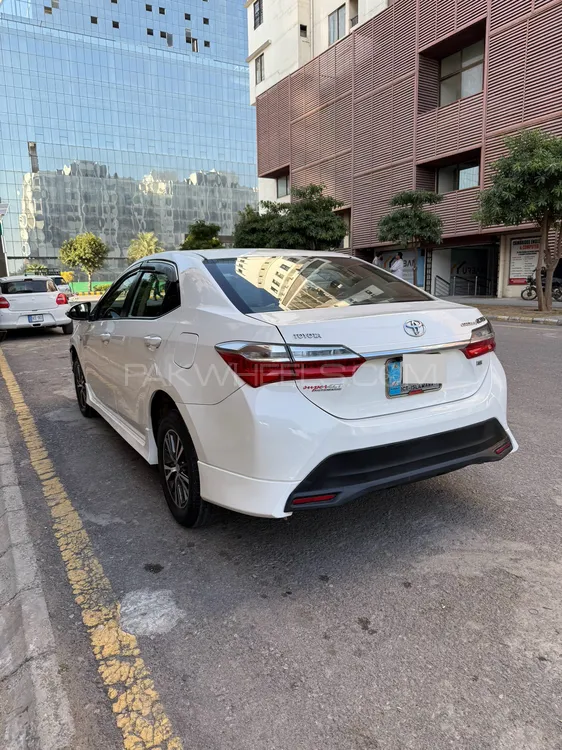 Toyota Corolla 2019 for Sale in Islamabad Image-1
