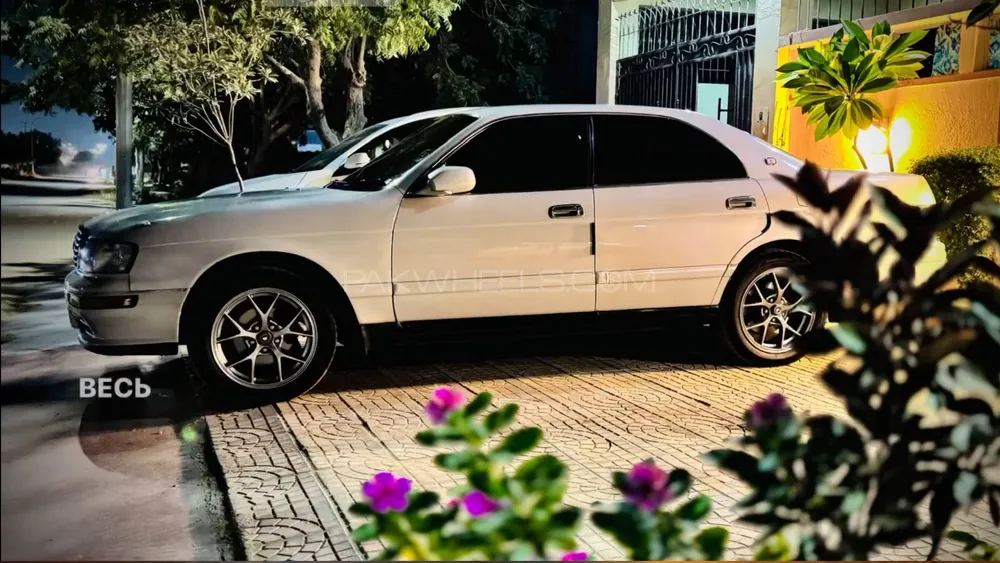 Toyota Crown 1993 for Sale in Karachi Image-1