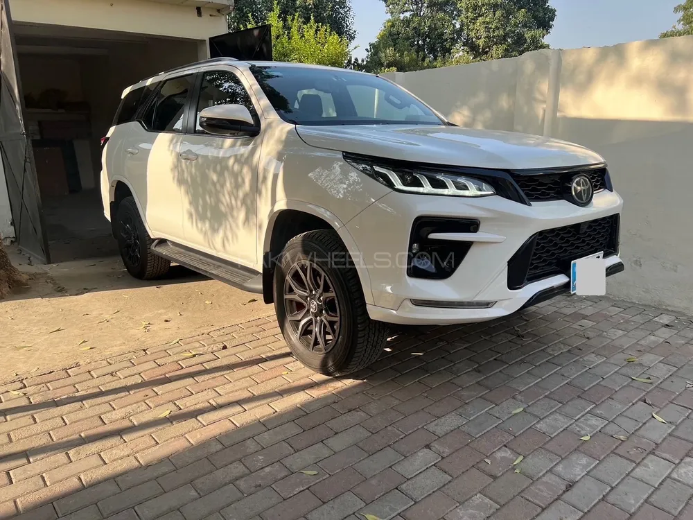 Toyota Fortuner 2024 for Sale in Rawalpindi Image-1