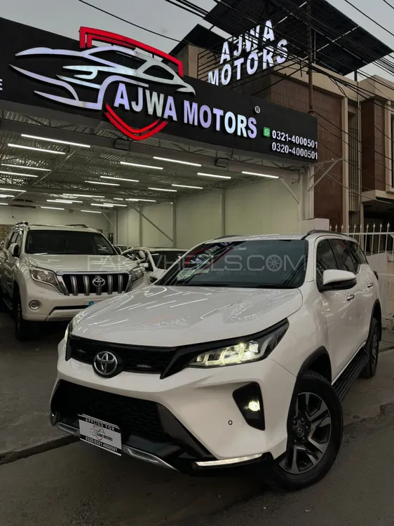 Toyota Fortuner 2022 for Sale in Lahore Image-1