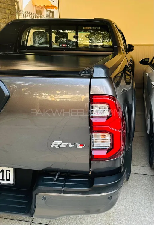 Toyota Hilux 2023 for Sale in Lahore Image-1