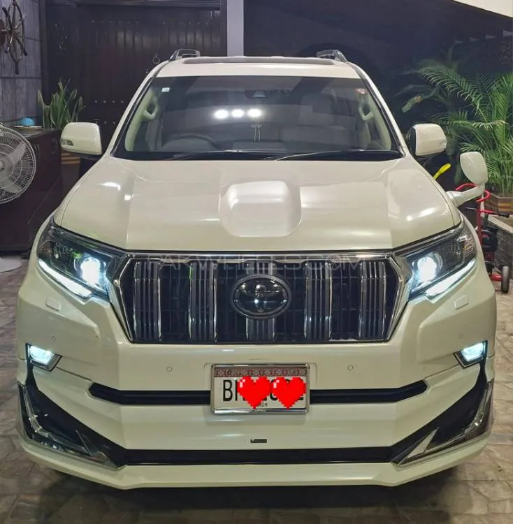 Toyota Prado 2018 for Sale in Karachi Image-1