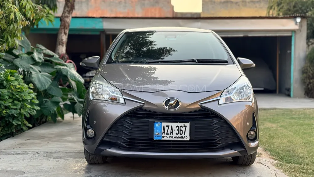 Toyota Vitz 2018 for Sale in Haripur Image-1
