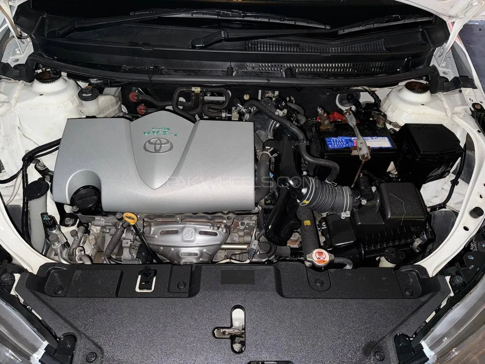 ٹویوٹا یارس سیڈان 2021 for Sale in کراچی Image-1