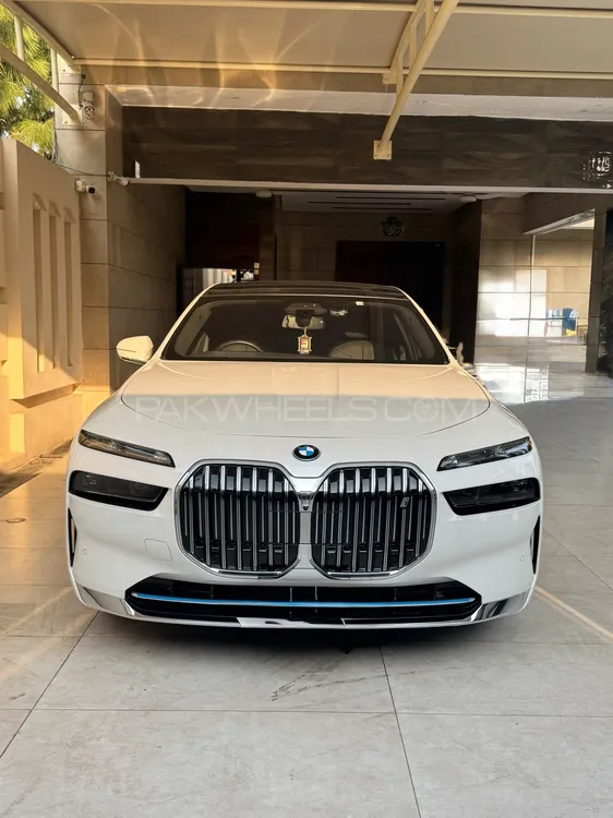 BMW 7 Series 2022 for Sale in Lahore Image-1