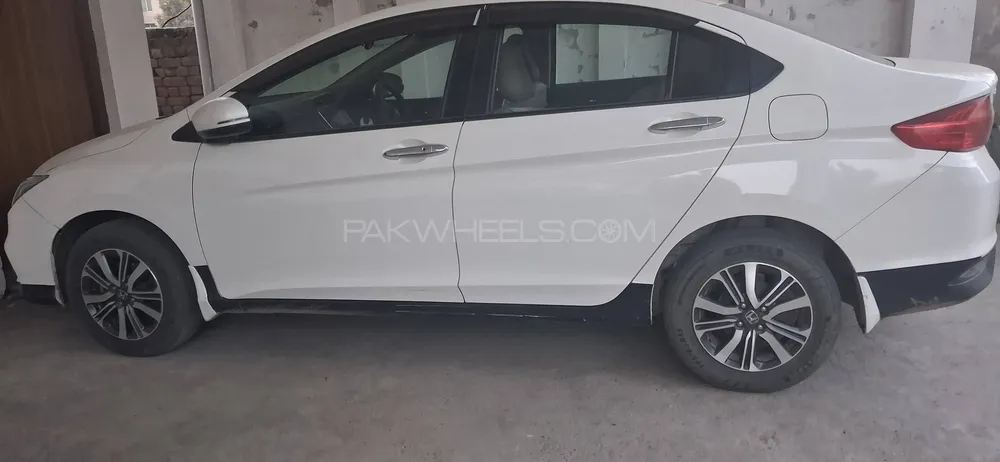 Honda City 2022 for Sale in Gujranwala Image-1