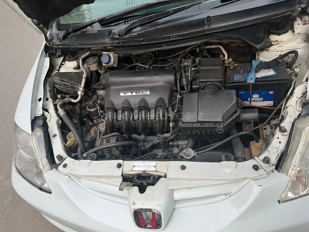 Honda City 2004 for Sale in Lahore Image-1