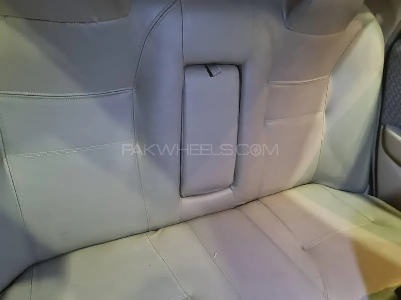 Honda City 2005 for Sale in Lahore Image-1