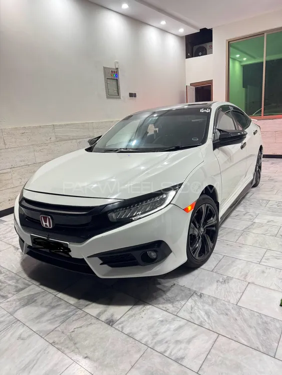 Honda Civic 2016 for Sale in Peshawar Image-1