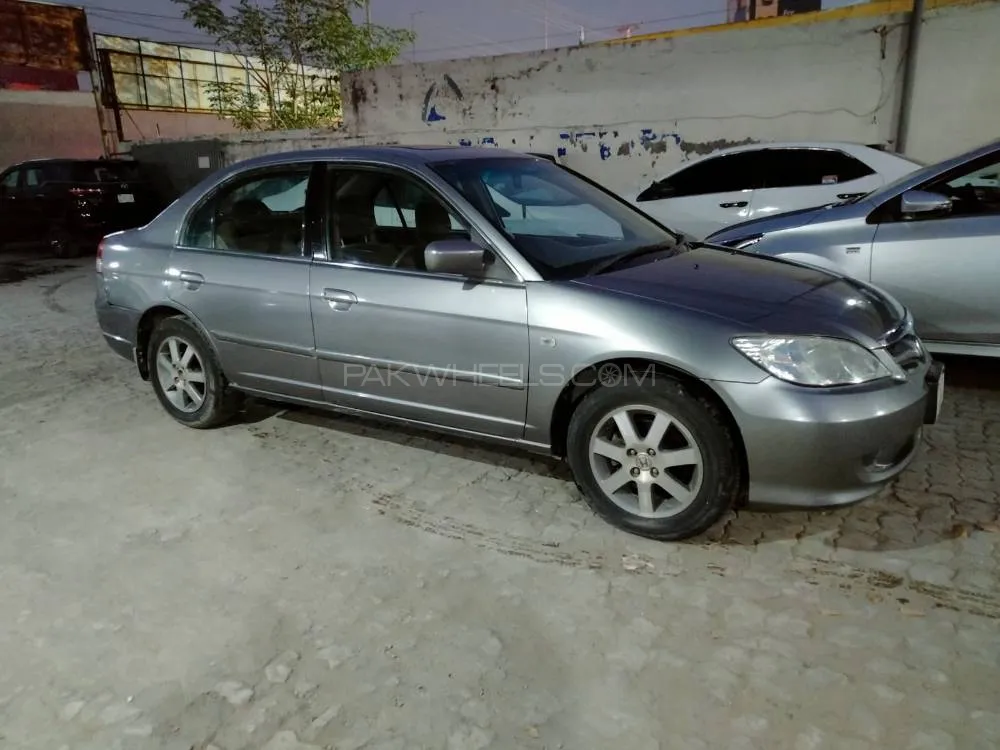 Honda Civic 2004 for Sale in Lahore Image-1