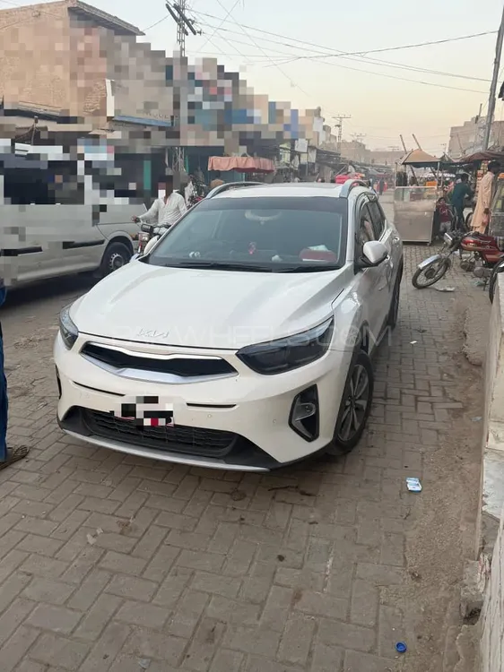 KIA Stonic 2022 for Sale in Larkana Image-1