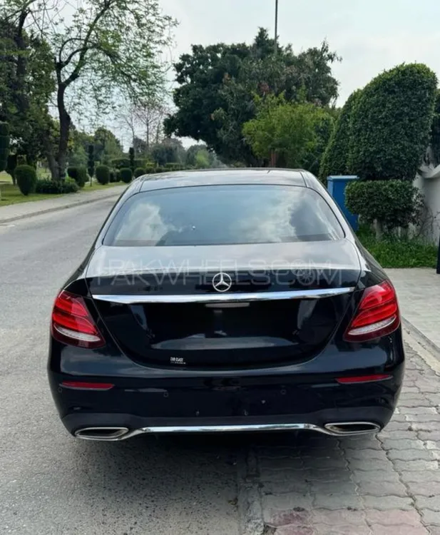 Mercedes Benz E Class 2017 for Sale in Lahore Image-1